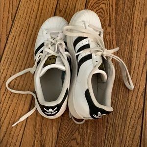 Adidas Superstar Sneakers